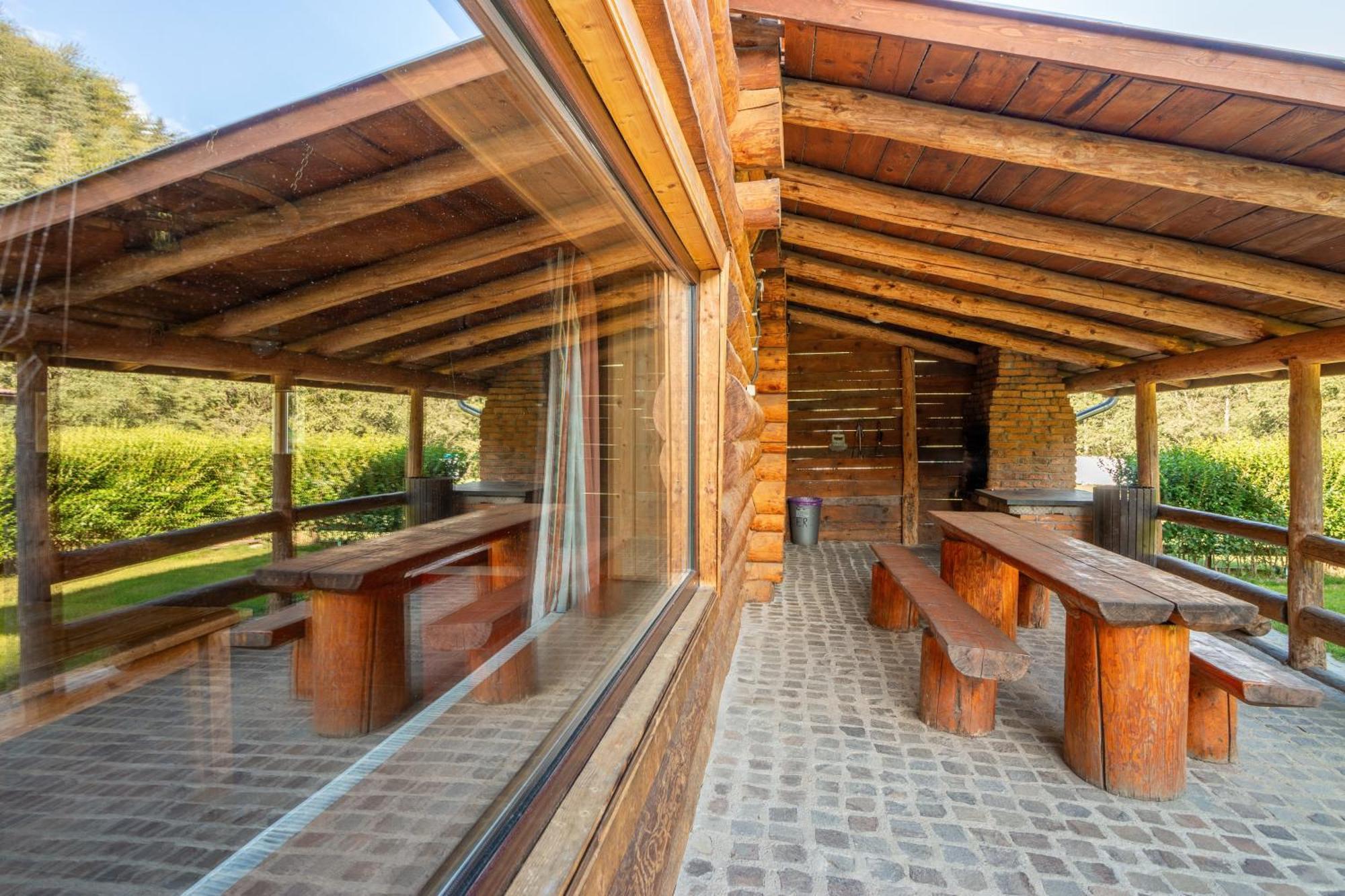 Resort 7 Crai - Cabana Tamas Zărneşti Εξωτερικό φωτογραφία